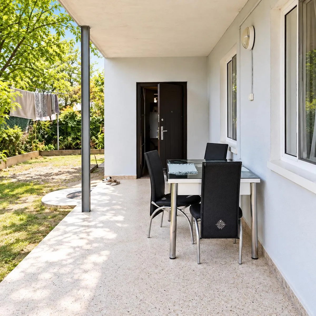 Дом, 8-комн., 370 м²