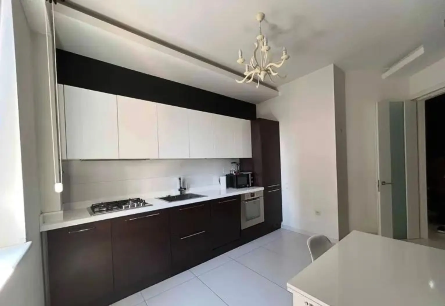 Квартира, 3-комн., 124 м²