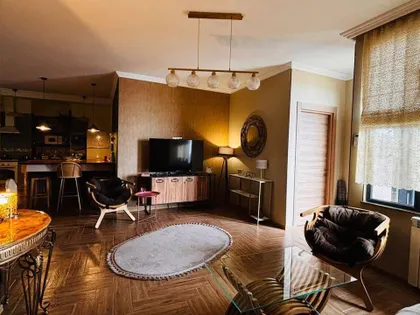 Квартира, 3-комн., 84 м²