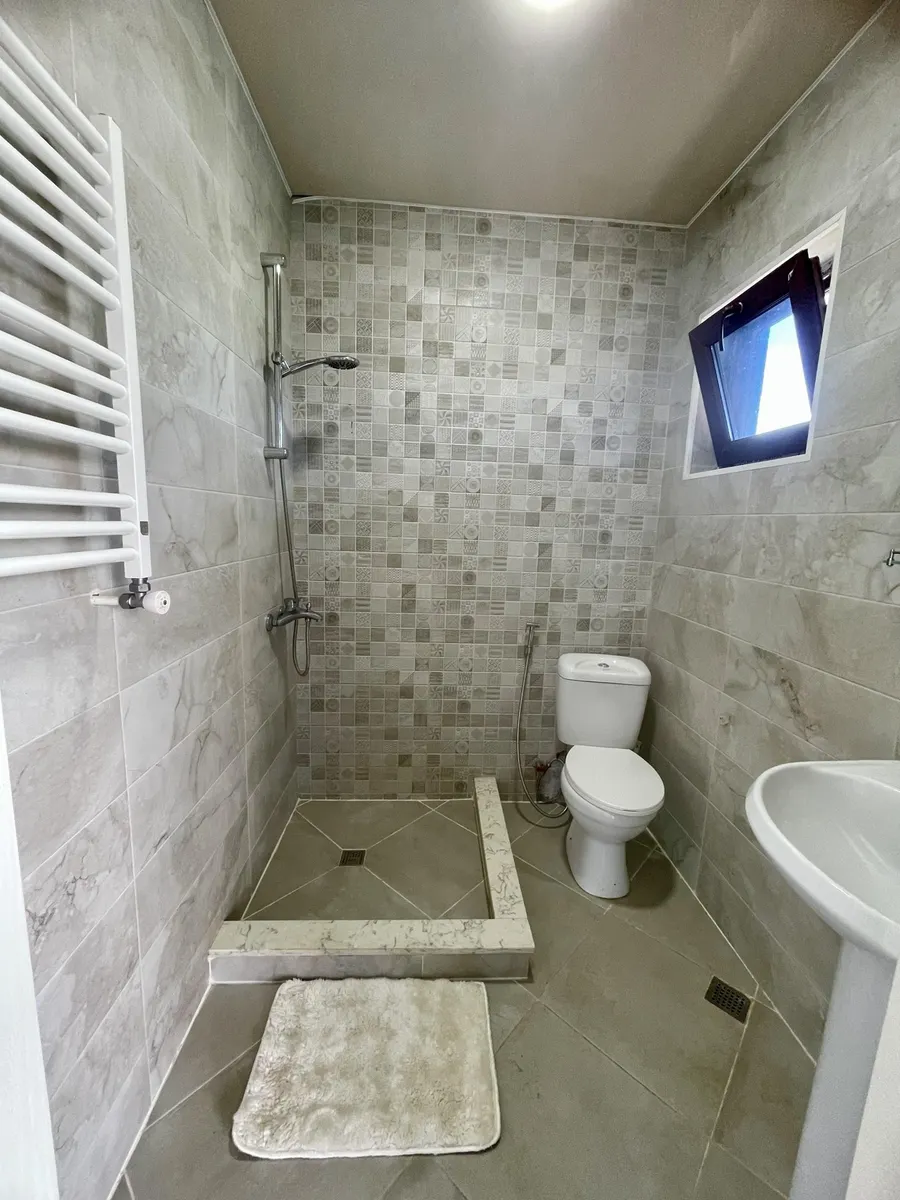 Дом, 5-комн., 423 м²