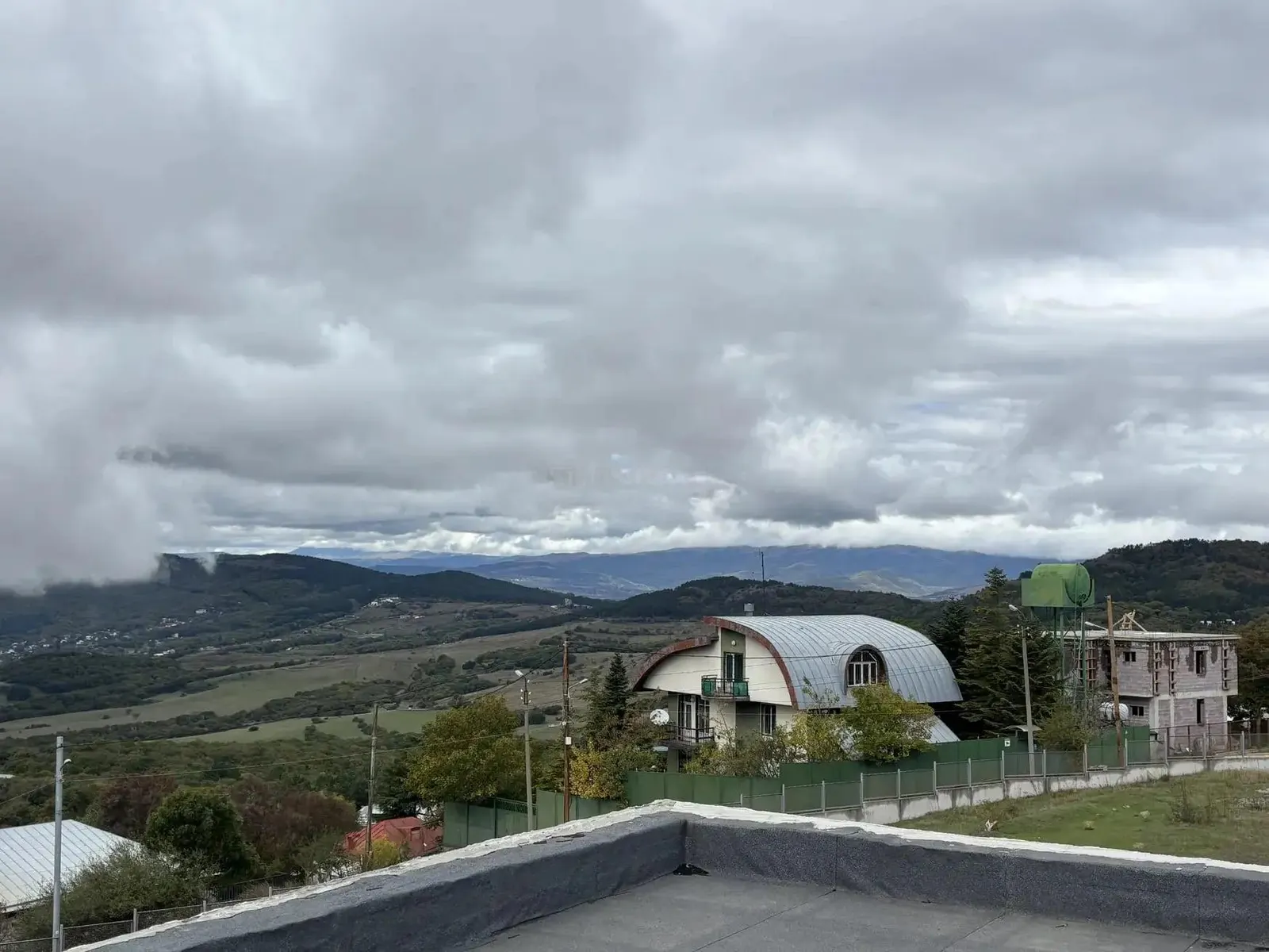 Дом, 6-комн., 400 м²