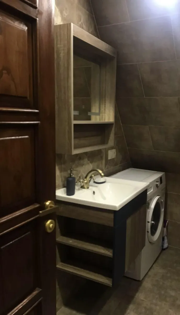 Квартира, 3-комн., 80 м²