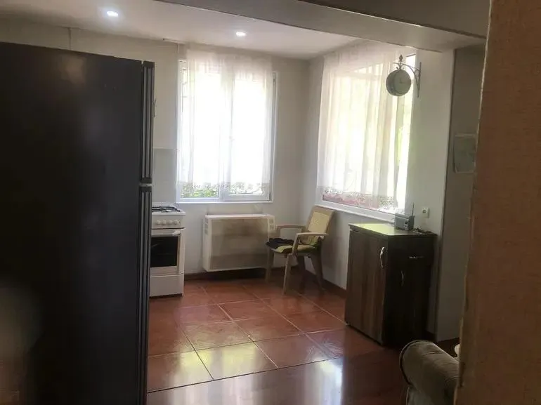 Квартира, 3-комн., 92 м²