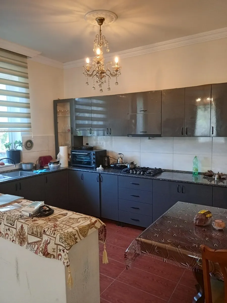 House, 4-room, 120 m²