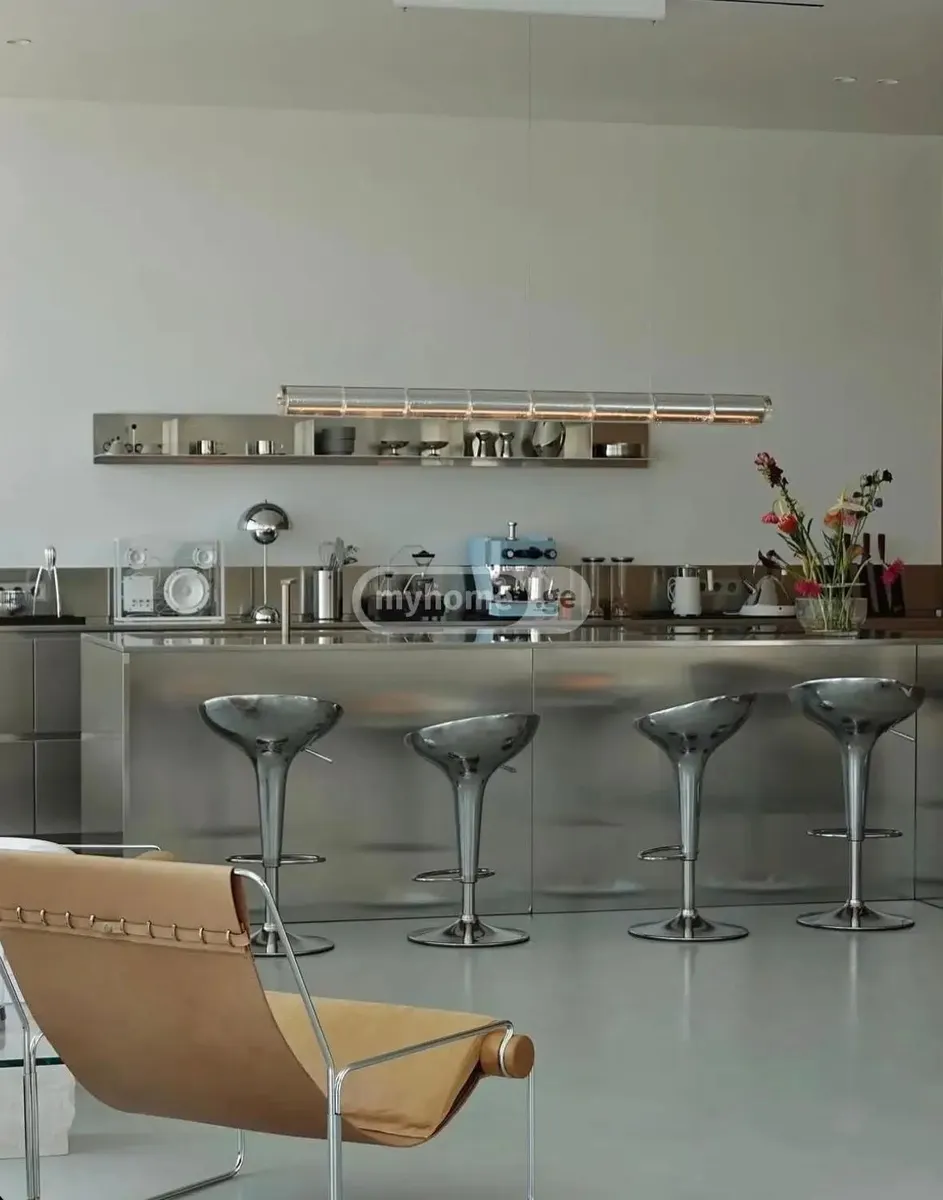 Дом, 8-комн., 1500 м²