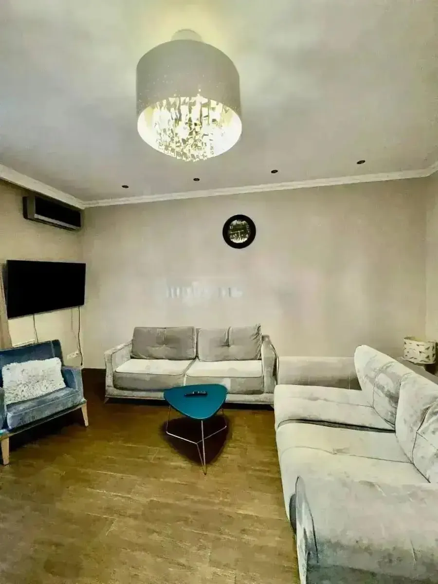 Квартира, 2-комн., 55 м²
