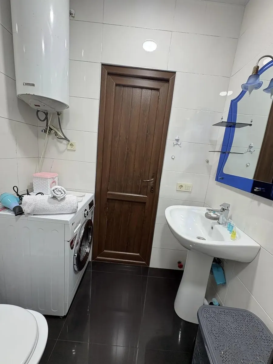 Квартира, 4-комн., 80 м², Real Palace