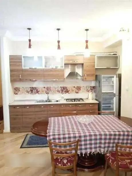 Apartment, 2-room, 70 m²