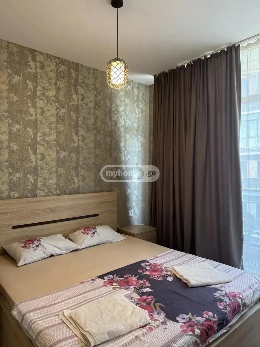 Apartment, 3-room, 60 m², Bat Towers