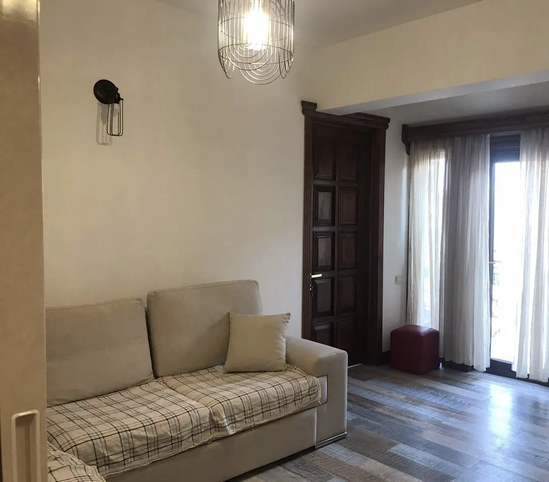 Квартира, 3-комн., 80 м²