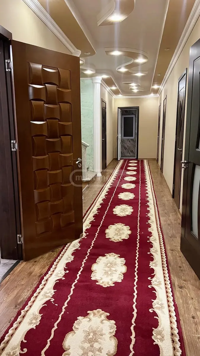 Дом, 6-комн., 100 м²