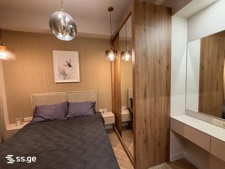 Apartment, 3-room, 65 m², High Tower