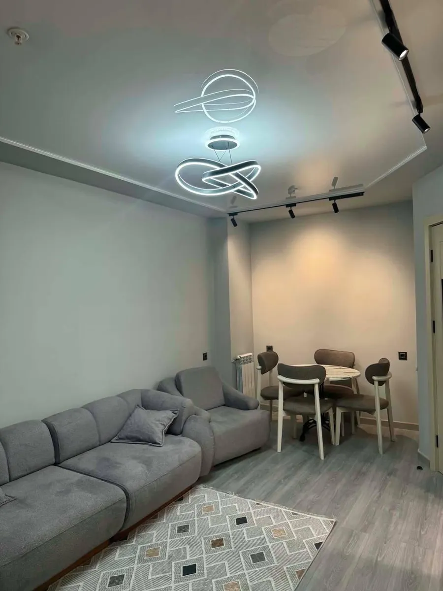 ბინა, 2-ოთახიანი, 45 მ², Zhiuli Shartava Ave, 27-31