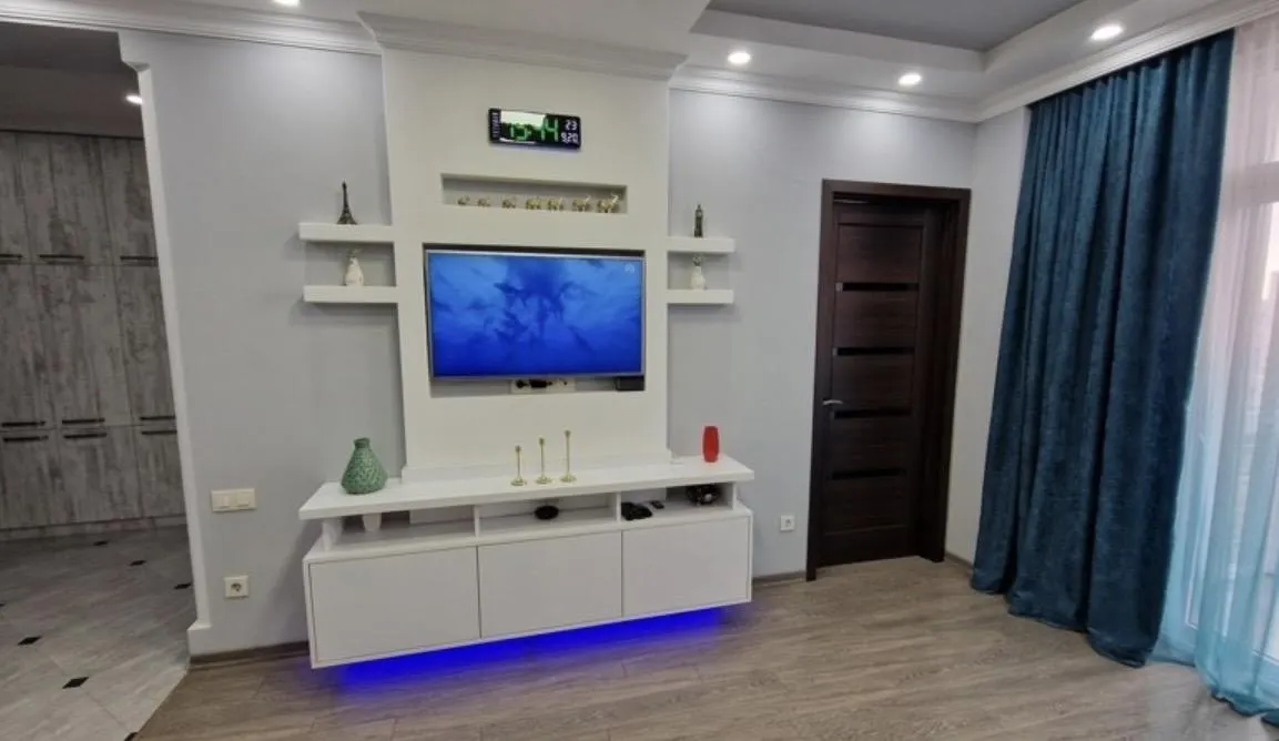 Apartment, 2-room, 56 m²