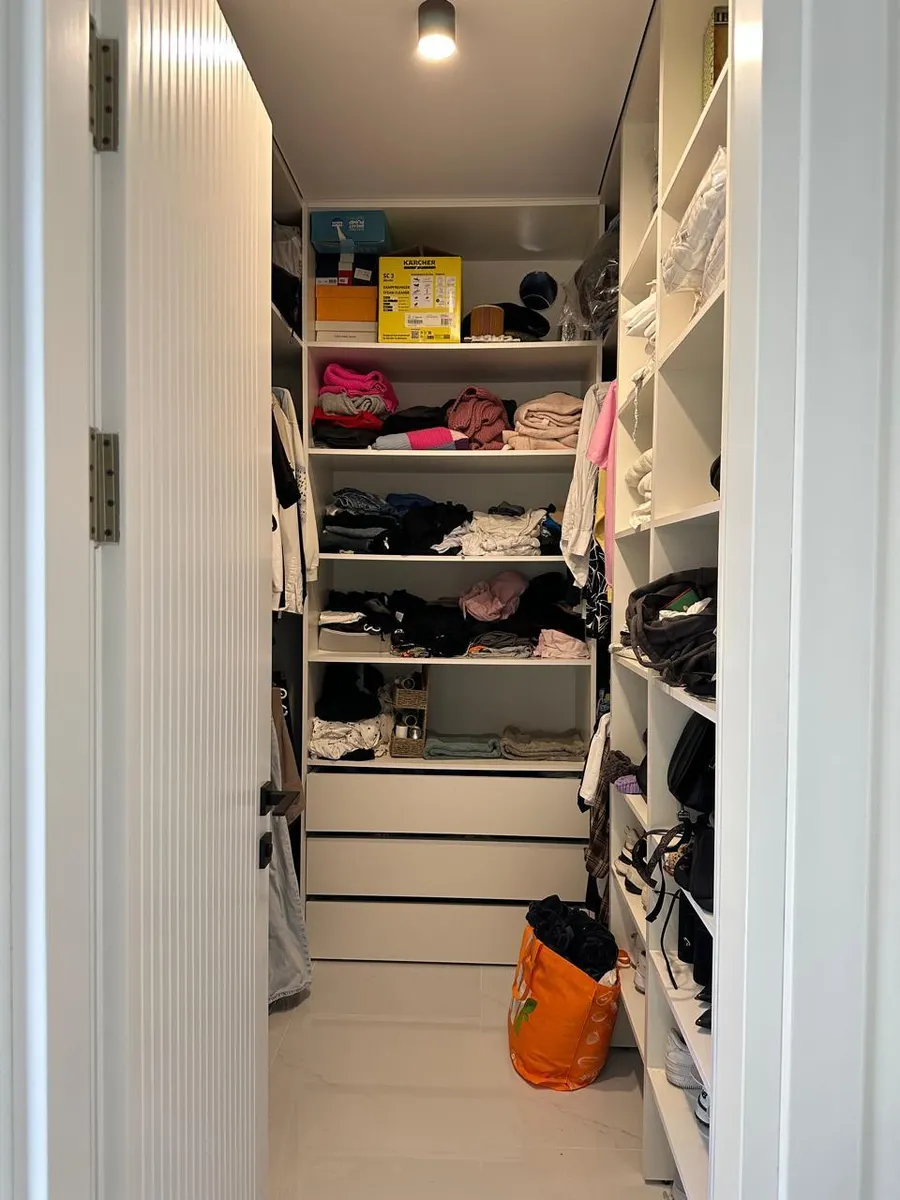 Дом, 5-комн., 220 м²
