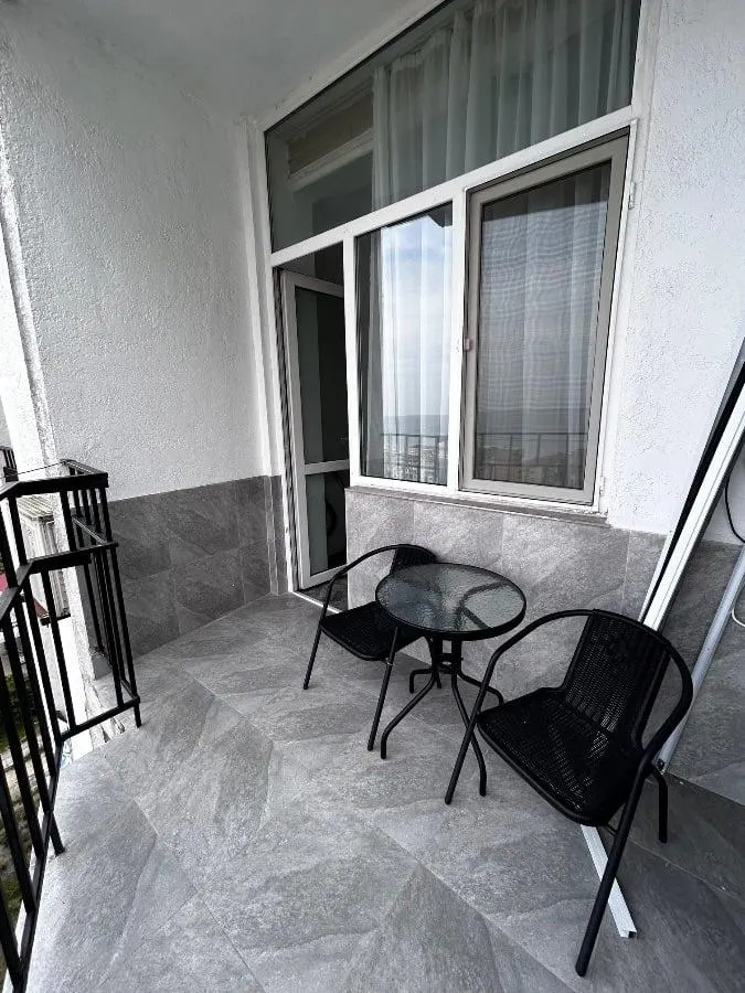 Квартира, 3-комн., 57 м²