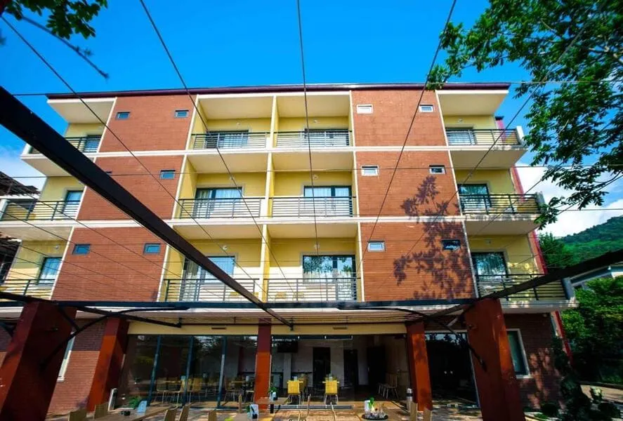 Apartment, 1350 m²