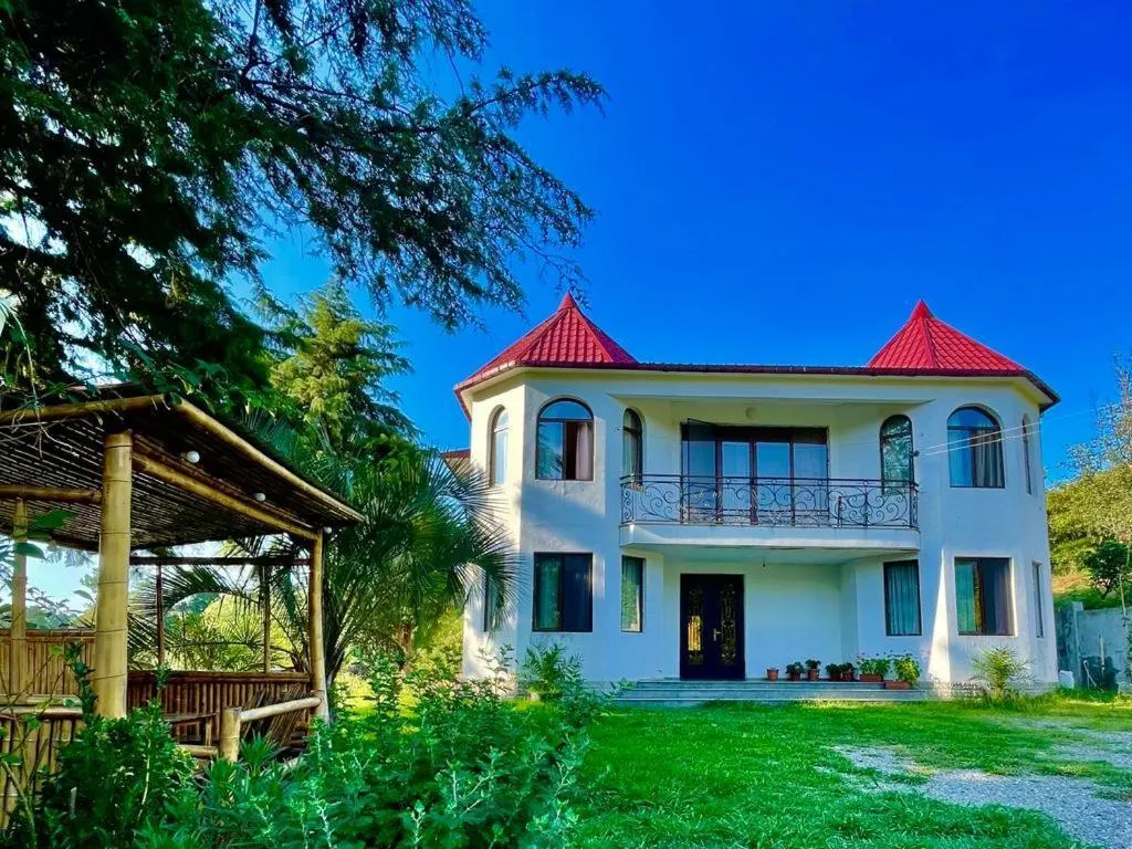 Дом, 5-комн., 100 м²