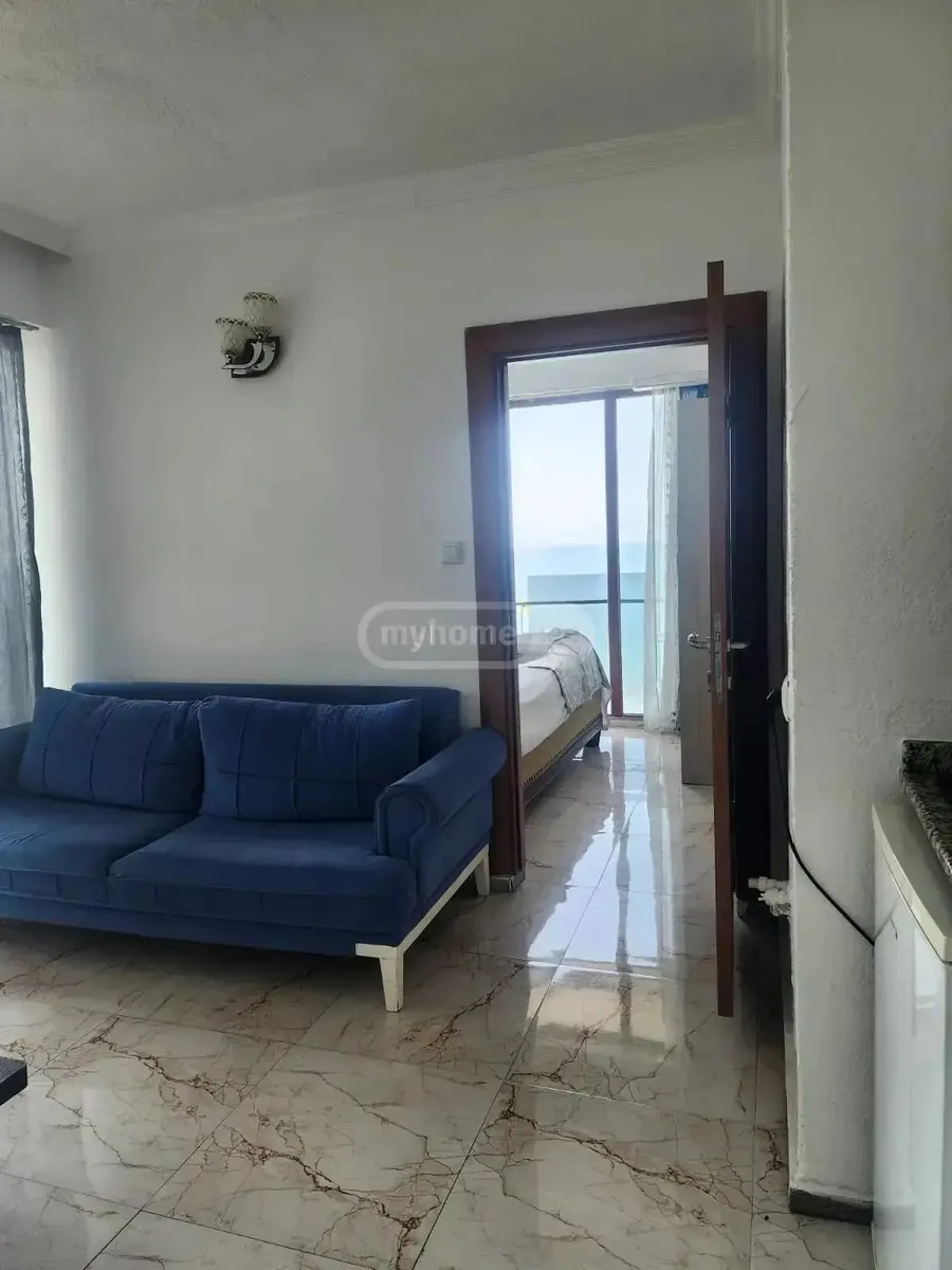 Квартира, 2-комн., 40 м², Sherif Khimshiashvili St, 51