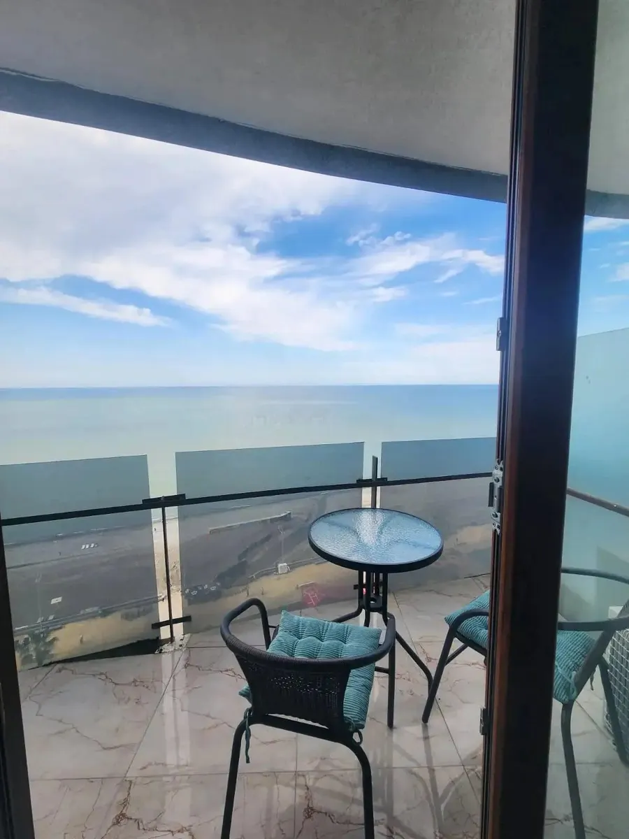 Apartment, 2-room, 45 m², Sherif Khimshiashvili St, 51
