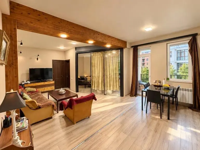 Квартира, 3-комн., 74 м², Nino Zhvania St, 47