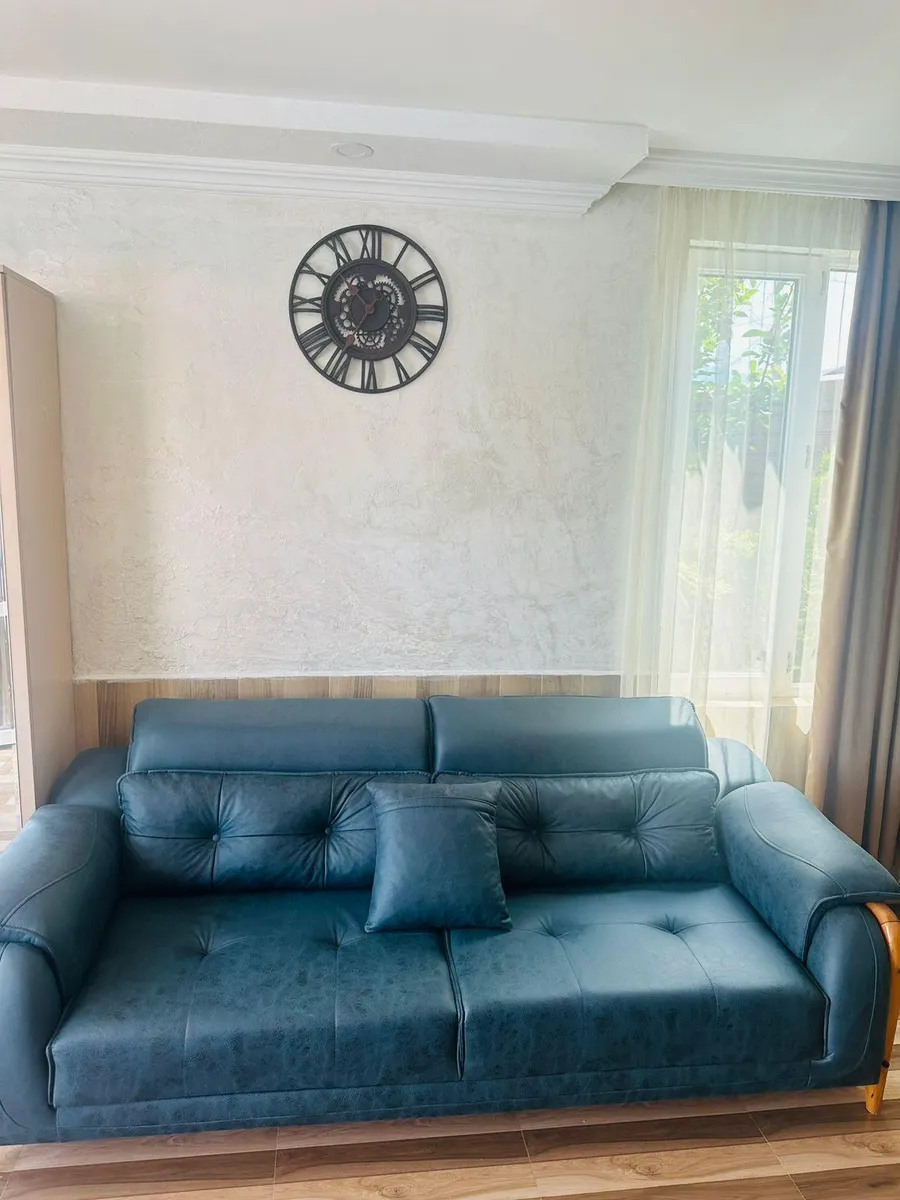 Дом, 30-комн., 300 м²