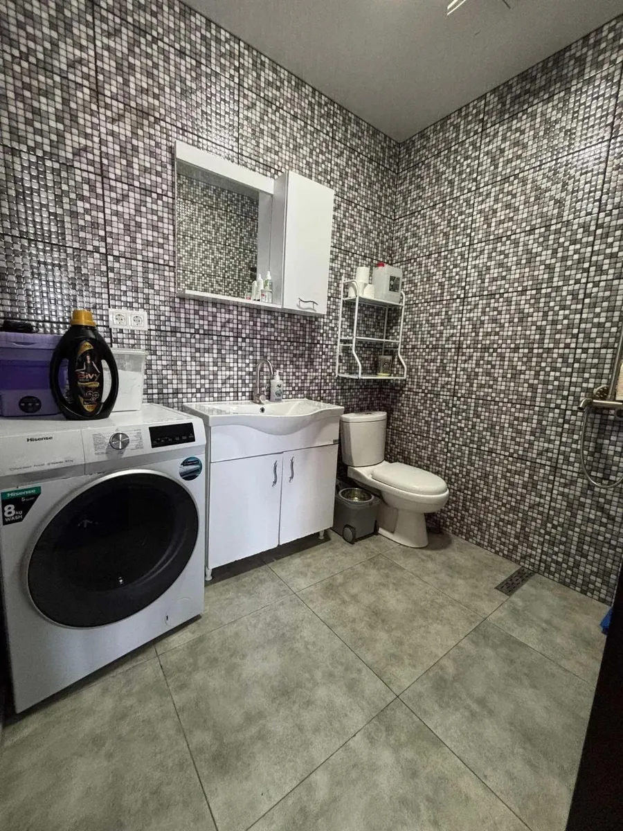 Квартира, 3-комн., 60 м², Mikhail Lermontov St, 141