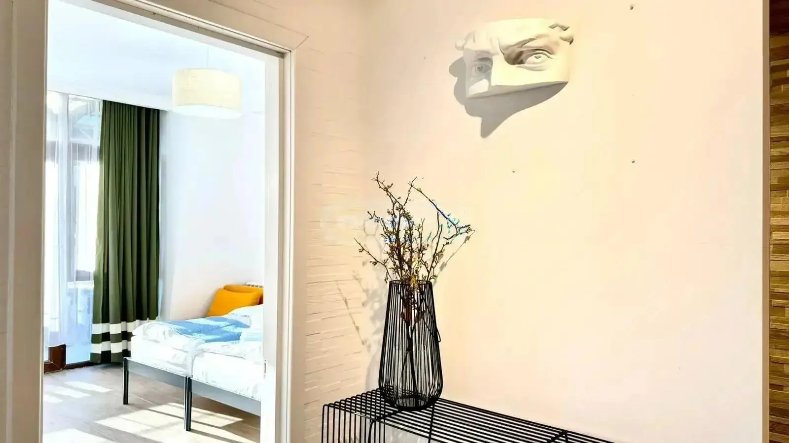 Квартира, 3-комн., 115 м²