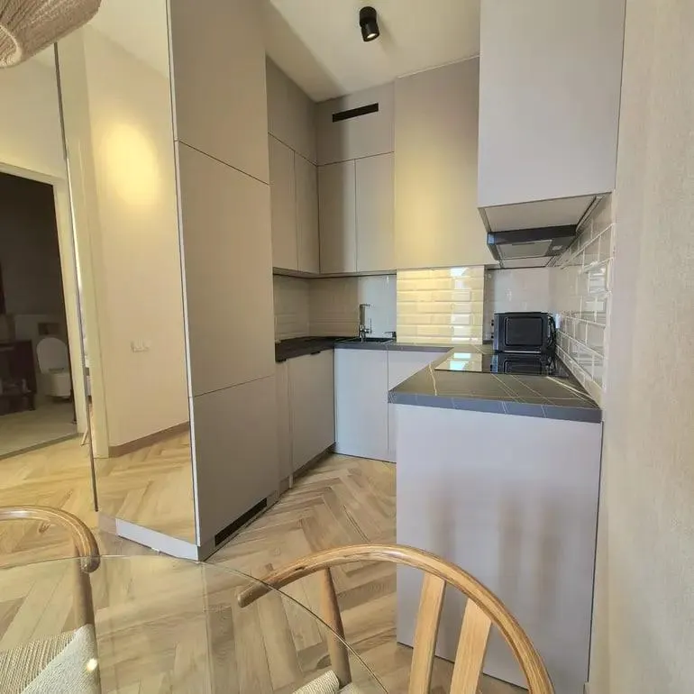 Apartment, 2-room, 57 m², AtHome39