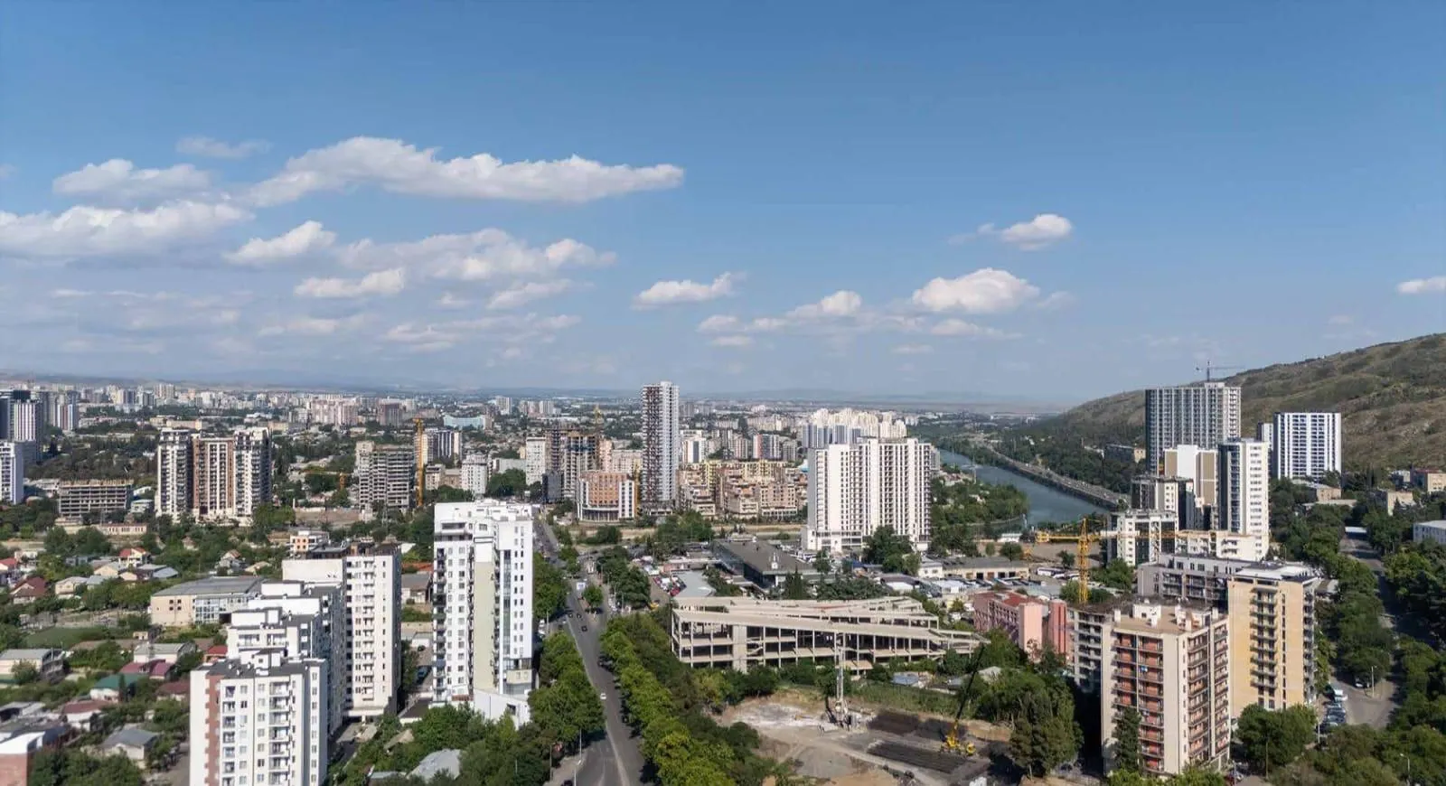 Квартира, 2-комн., 54 м², Daira by Biograpi