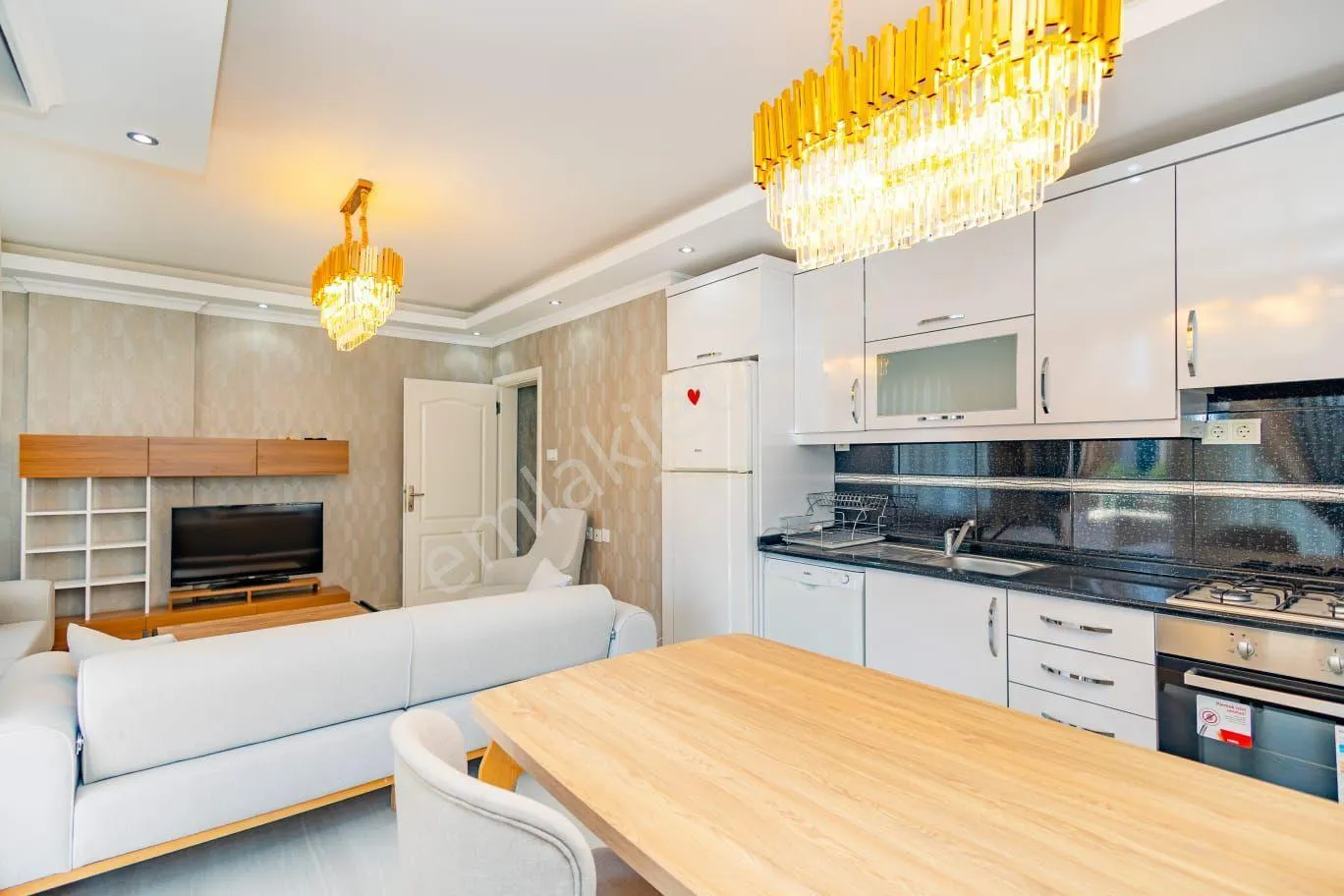 Apartment, 2-room, 60 m²