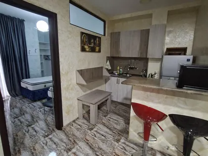 Квартира, 3-комн., 56 м²