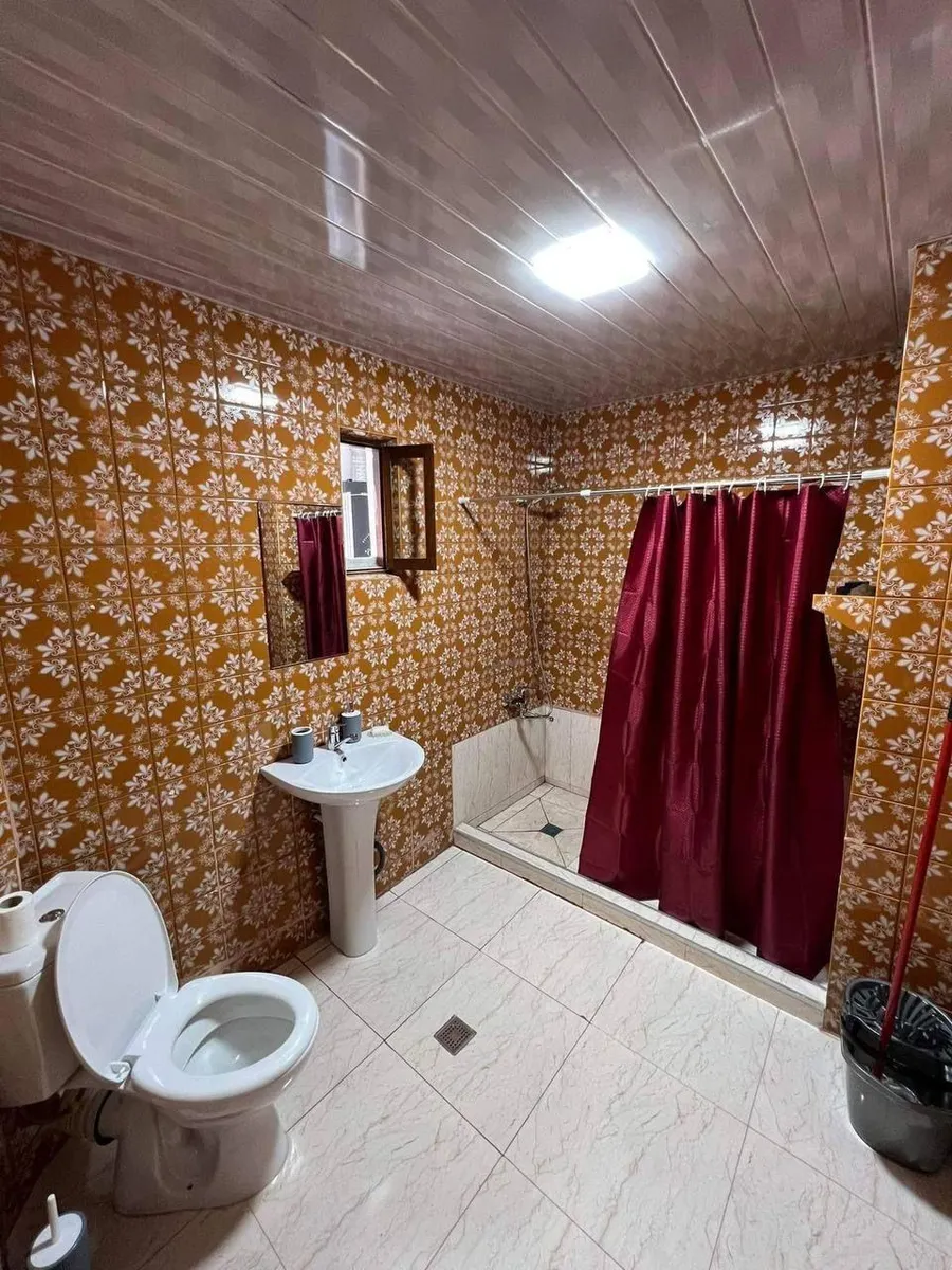Квартира, 3-комн., 84 м²