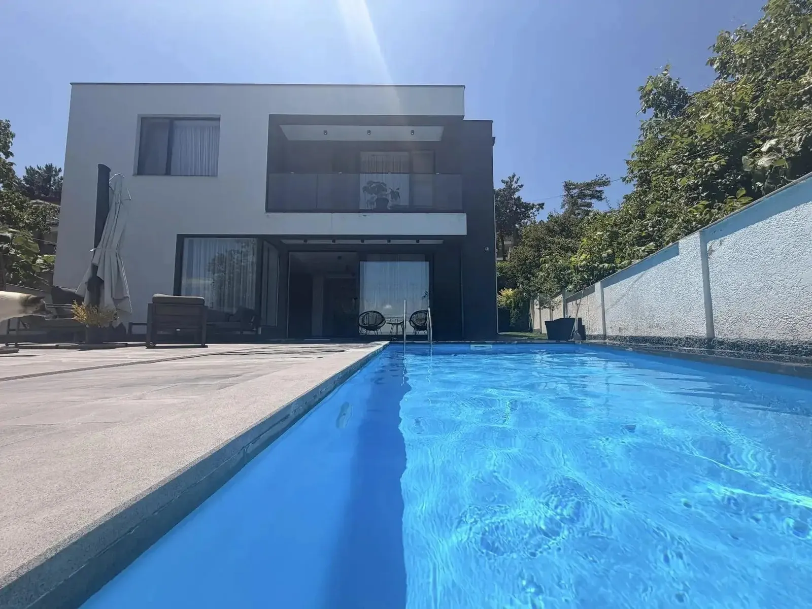 Дом, 6-комн., 355 м²