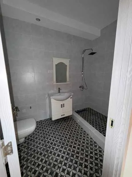 Дом, 5-комн., 165 м²