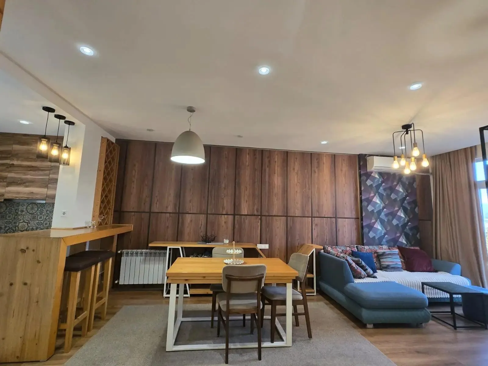 Квартира, 3-комн., 75 м², Twins Tabidze