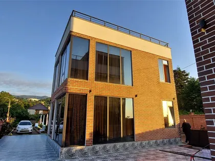 Дом, 2-комн., 150 м²