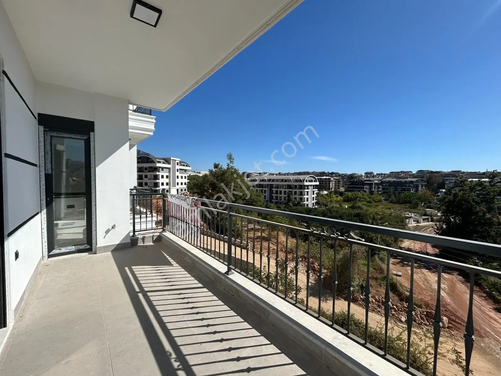 Apartment, 3-room, 95 m²