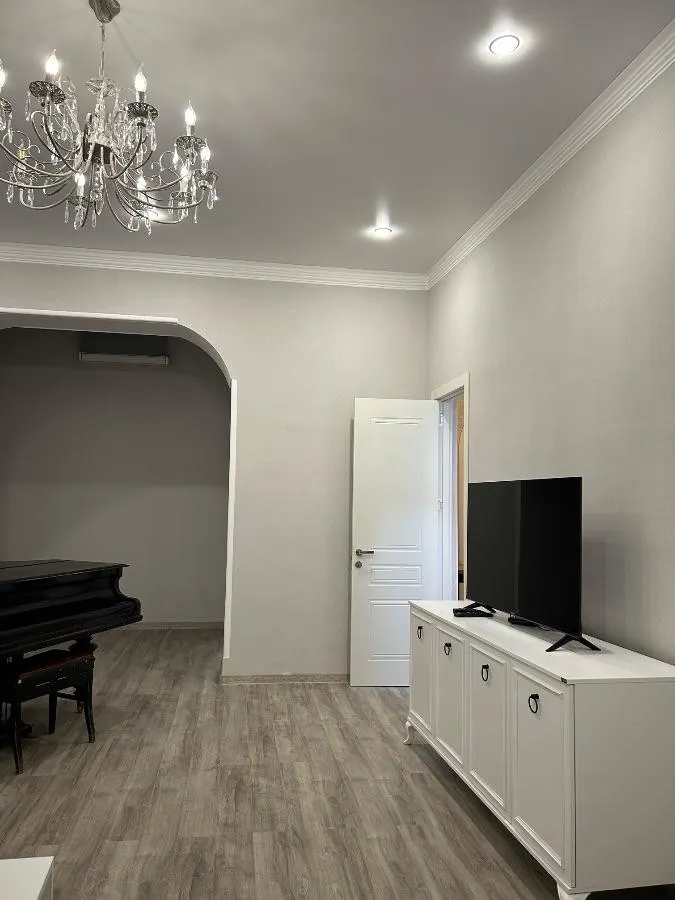 Квартира, 4-комн., 160 м²