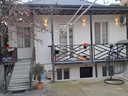 Дом, 5-комн., 135 м²