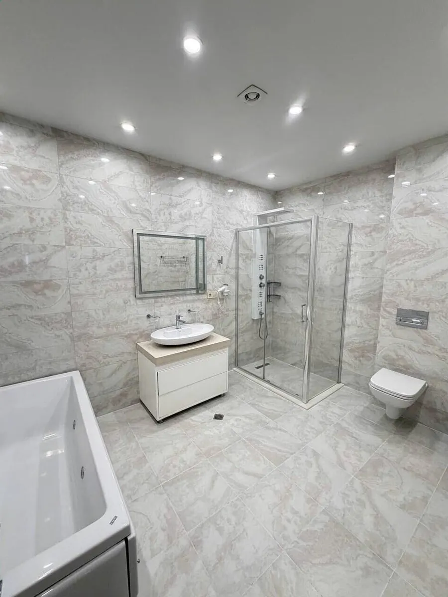 Квартира, 4-комн., 217 м²