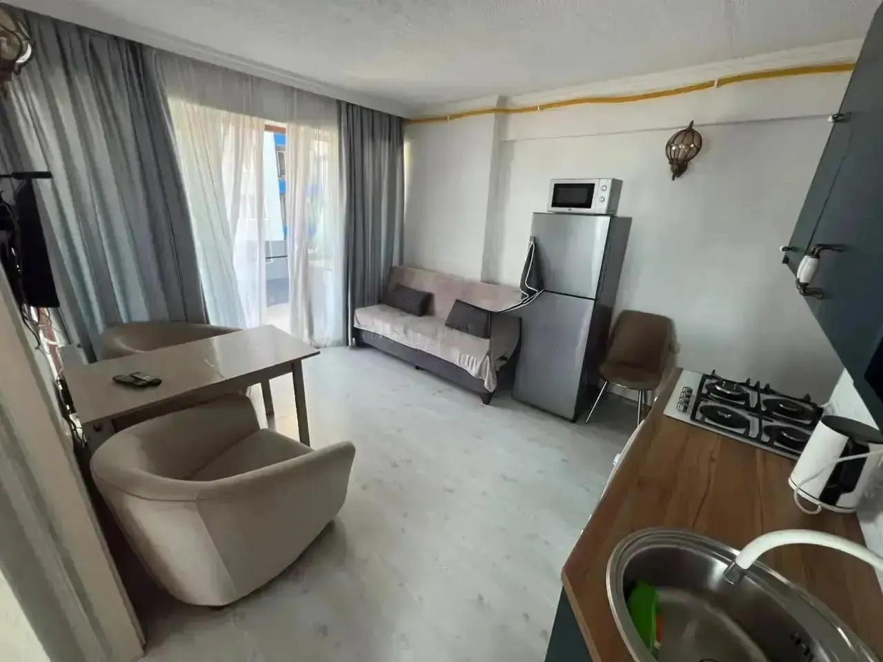 Apartment, 3-room, 55 m², Sherif Khimshiashvili St, 51