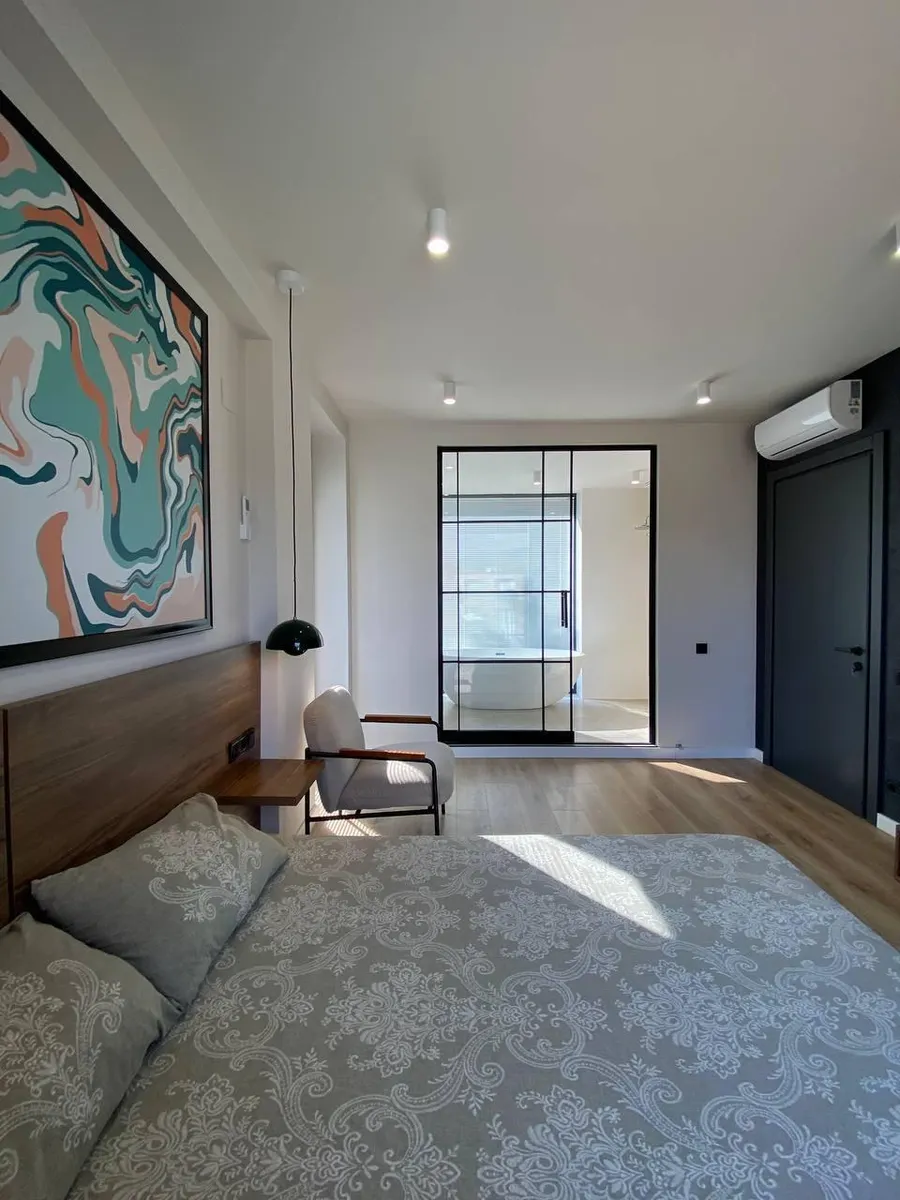 House, 4-room, 145 m²