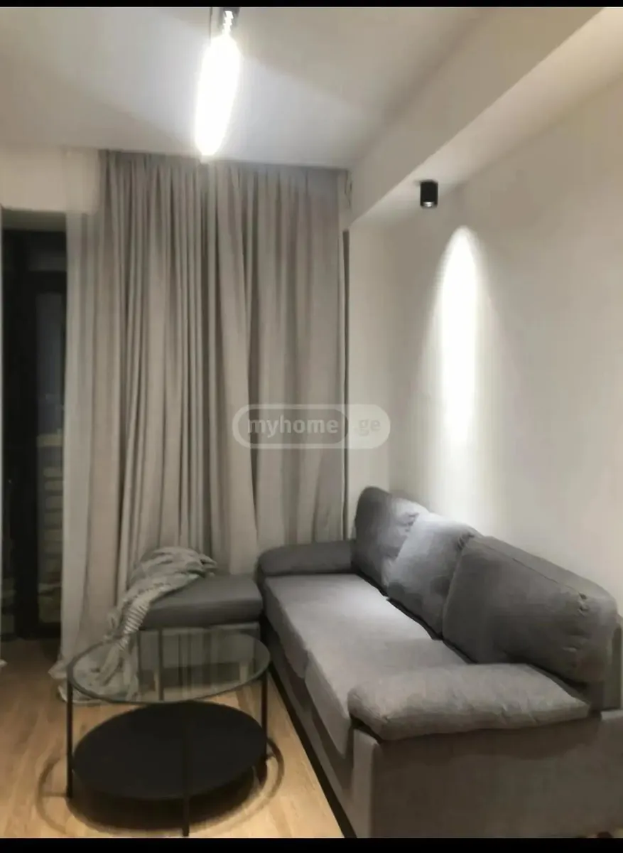 Квартира, 1-комн., 37 м²