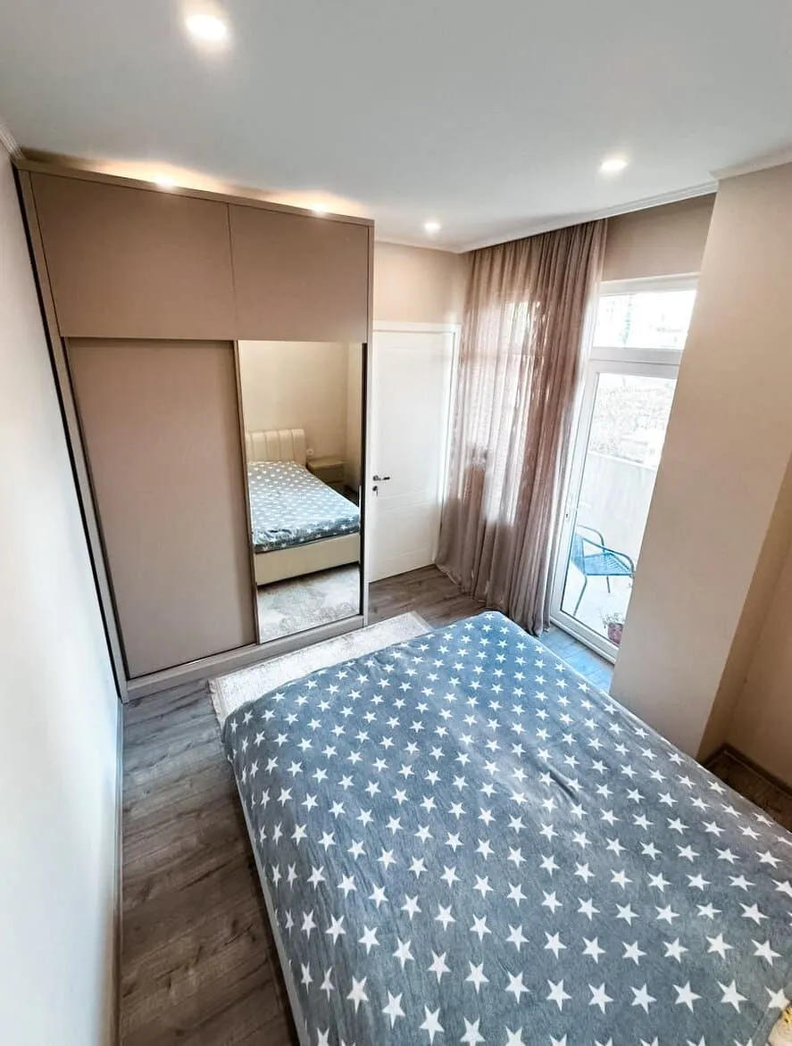 Квартира, 2-комн., 63 м²