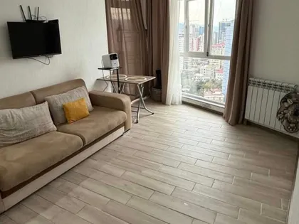 Квартира, 3-комн., 57 м²