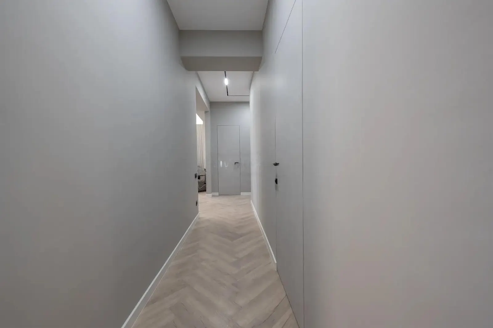 Квартира, 4-комн., 143 м²