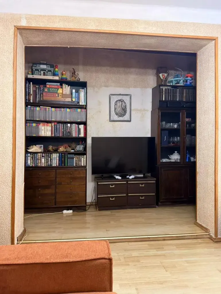 Квартира, 3-комн., 90 м²
