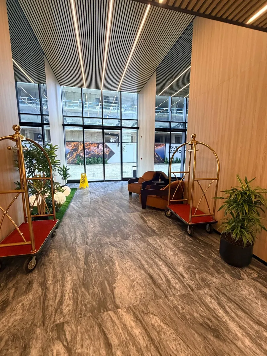 Apartment, 1-room, 35 m², Guru Status