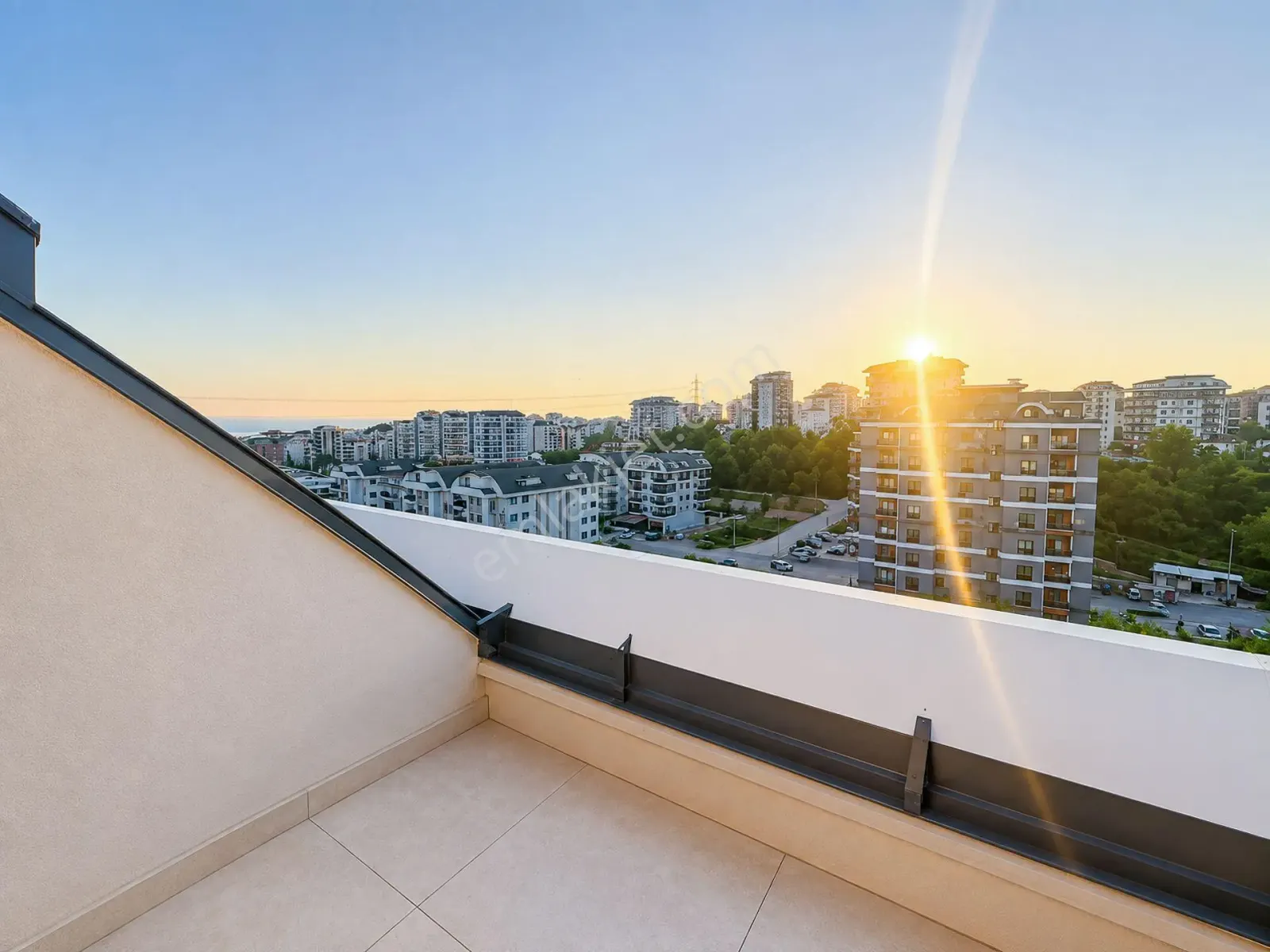 Apartment, 3-room, 100 m²